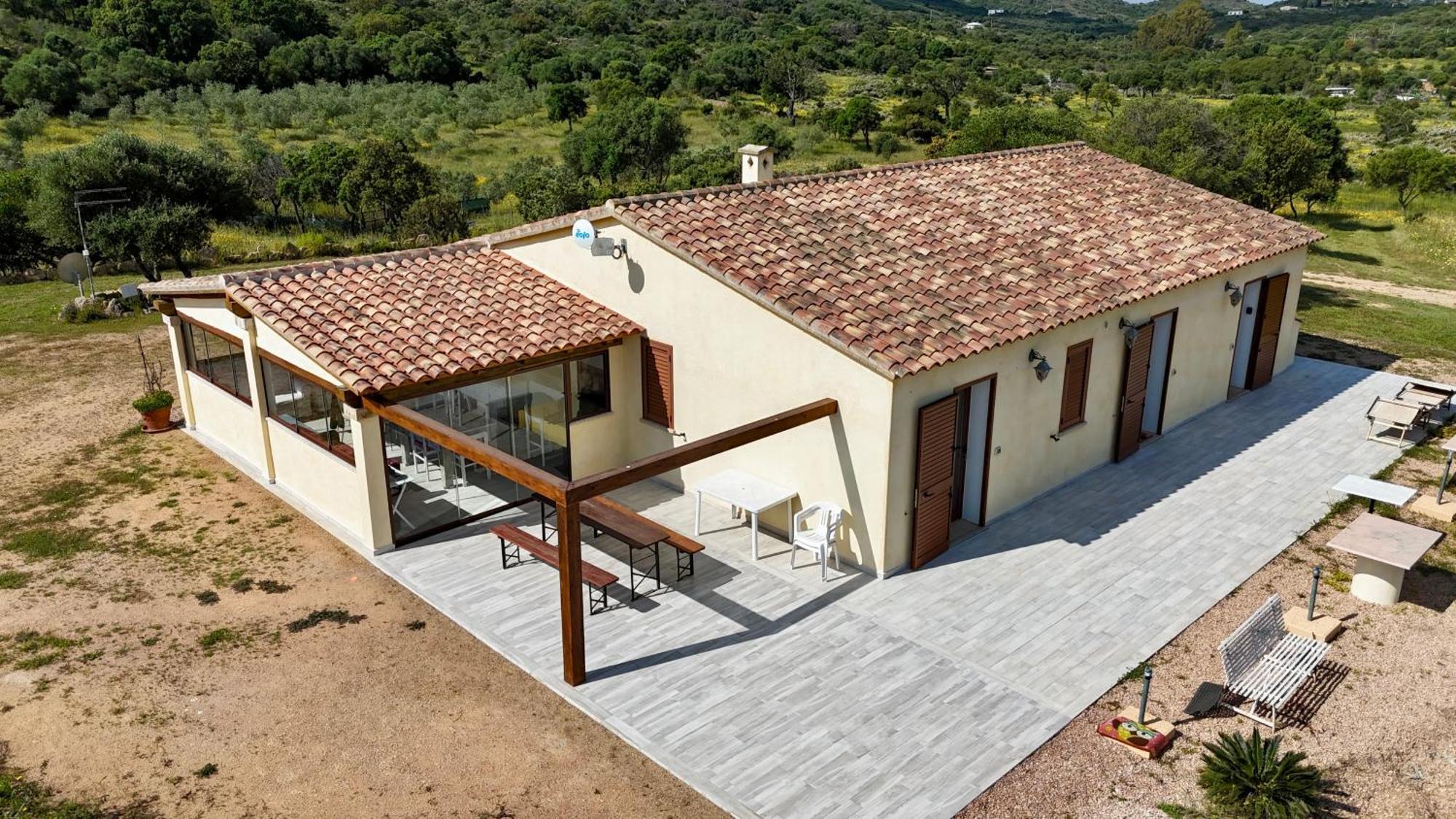 Molti Mari Bed & Breakfast Olbia